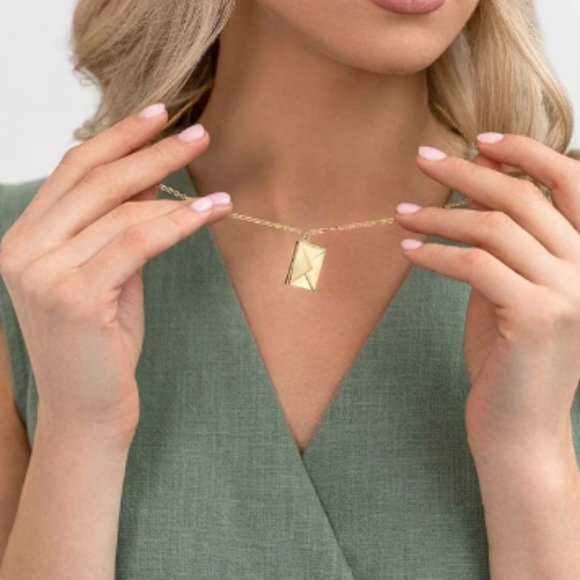 🍏50% OFF/3+..Envelope Locket Necklace with Message "Love You" (Rose Gold Color) - Picture 8 of 12